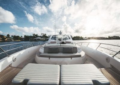 azimut yachts verve 40 front view